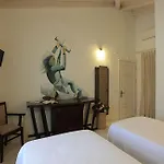 Swan Deluxe 1890 Bed & Breakfast 5*