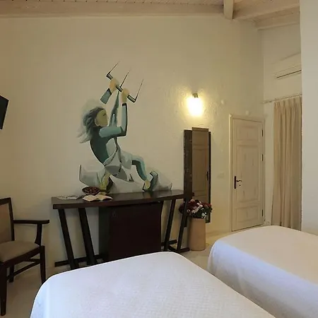 Swan Deluxe 1890 Bed & Breakfast *