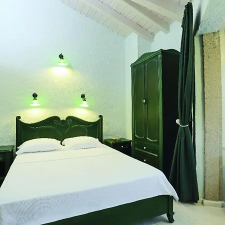 Swan Deluxe 1890 Bed & Breakfast *